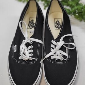 VANS  Authentic Platform Black Men's Sneakers.